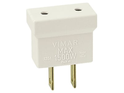 Ficha Adaptadora 110/220V C/Salida Plana Blanco VIMAR